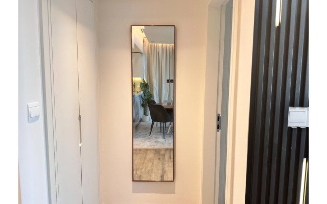 Апартаменты Vserve Modern Oasis: Canal & Burj Views