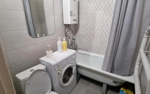 Dvukhkomnatnaya S Otlichnym Raspolozheniem Flat