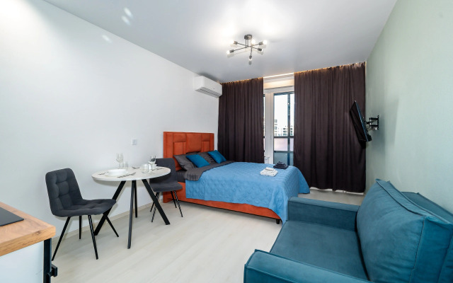 Stilnaya Studiya S Novym Remontom Flat