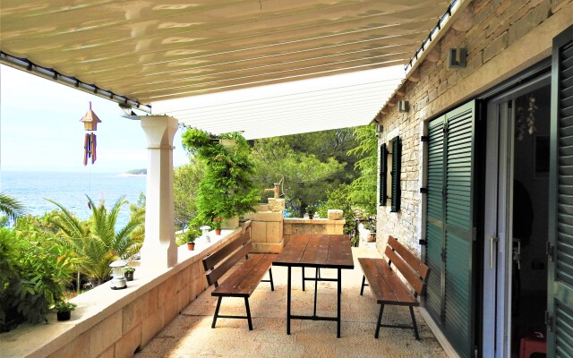Holiday Home Amazing Place by The Sea Villa