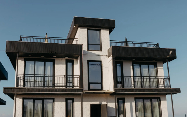 Apartment hotel TONg Marina