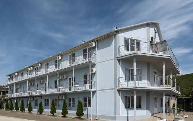 Zhemchuzhina Hotel