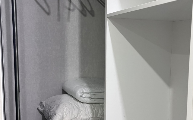 Квартира Уютная двухкомнатная студия у Аквапарка