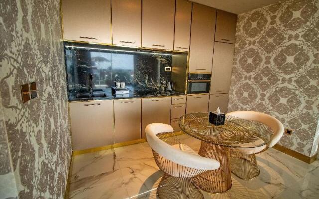 Отель Number One Oxford Street Hotel & Suites