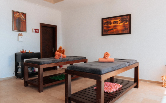 Crowne Plaza Hotel Antalya, an IHG Hotel