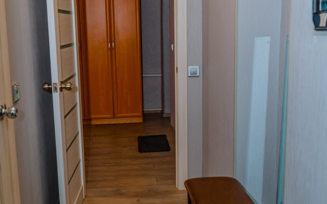 Apartamenty Na Ulitse Gratsinskogo 28 Flat