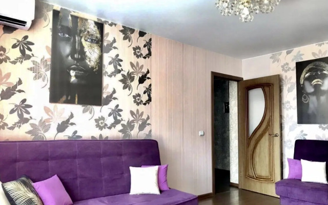 Квартира Трехкомнатная