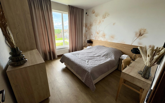 Частный Дом Стильный новый 4-комнатный в Капитан Клаб