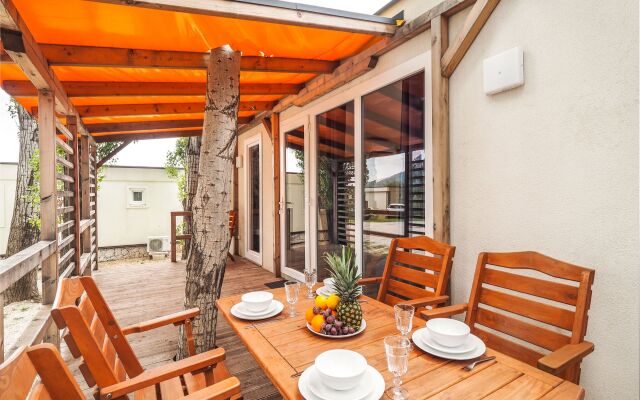 Mediteran Travel Mobile Homes Galeb Bungalow