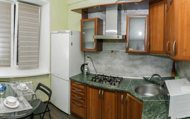 Апартаменты Ивано Франко 32/3