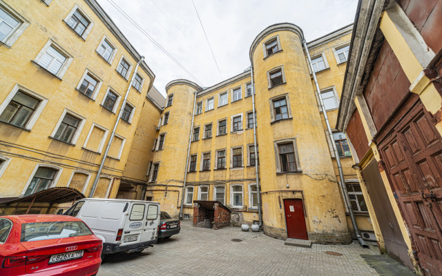 Апартаменты on Griboedova Canal