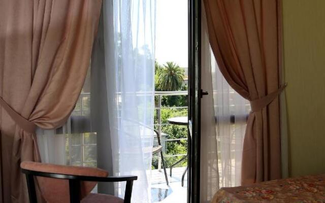 Elida Guest House
