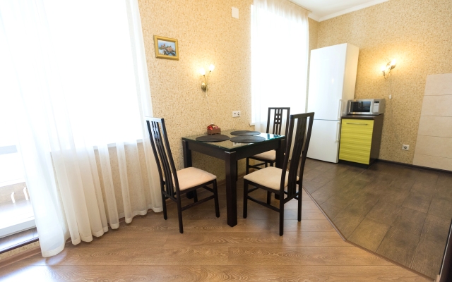 Apart Inn Lyuks Na Kuznetskstroyevskom 9 Apartments