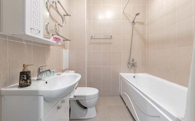 Uyutnye Ryadom S Khanshatyrom Apartments
