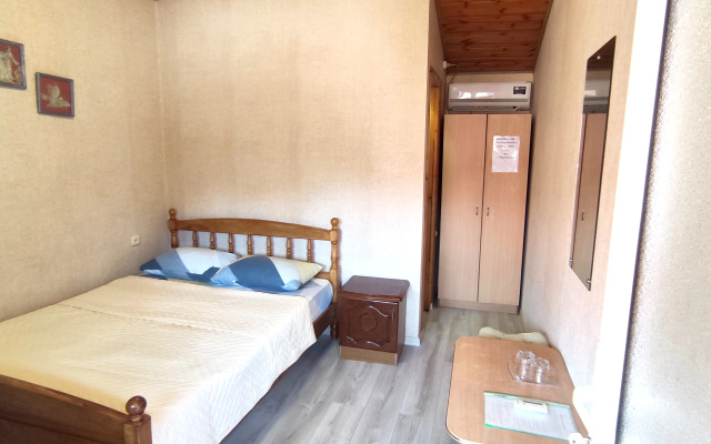 Yuzhny Briz Guest House
