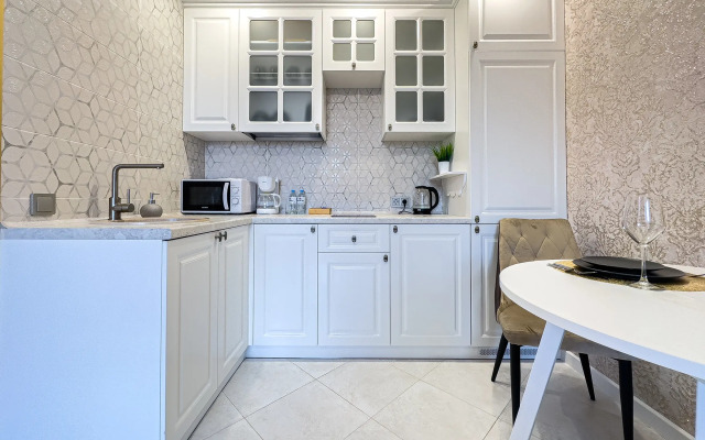 Dizaynerskiye Apartamenty v ZhK Romanov