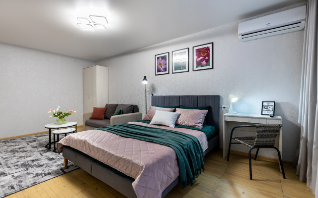 Квартира вблизи главного бульвара и набережной Петрова 12