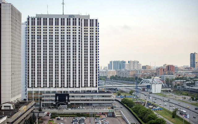 Vega Izmailovo Hotel