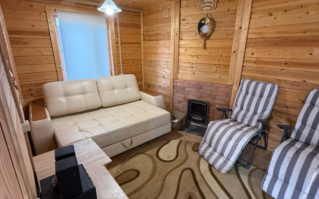 Частный дом в деревне