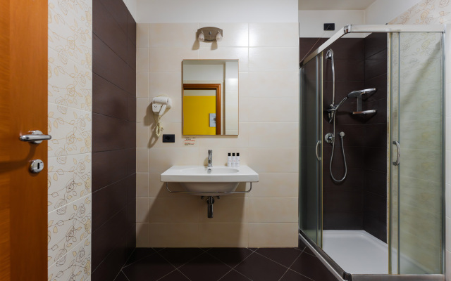 Modern Studio/near Republic Square/by Keygo 75 Apartments