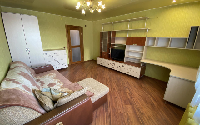 Квартира на Перевалке