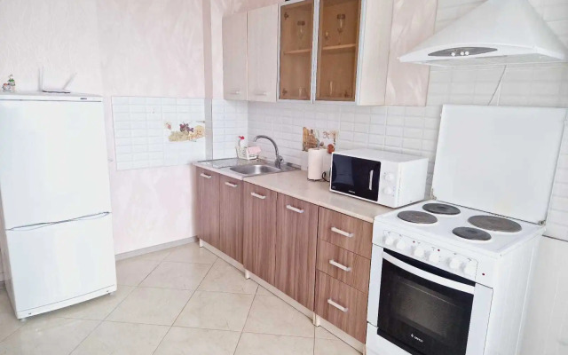 Квартира на улице Августа Бебеля 6