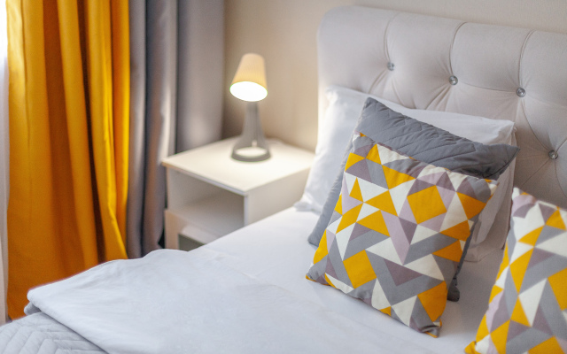 Апартаменты  RentPlaza на Улице Революционной-Центр