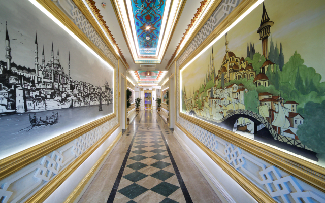 Seven Hills Palace Hotel