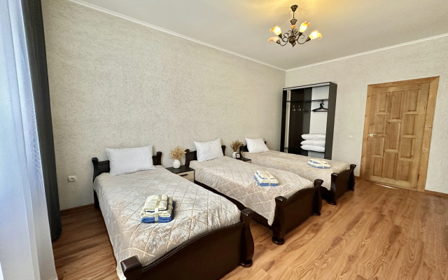 Квартира ArtHouse Dombay 10