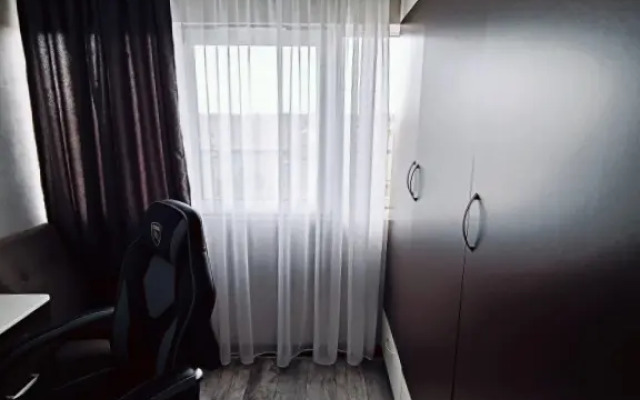 Dvukhkomnatnaya Na Barrikadnoy Flat