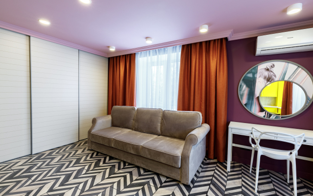 Na Sofi Perovskoy Flat