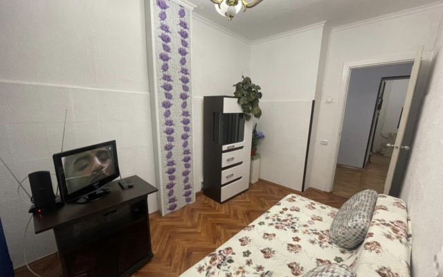 Pobeda 111 Flat