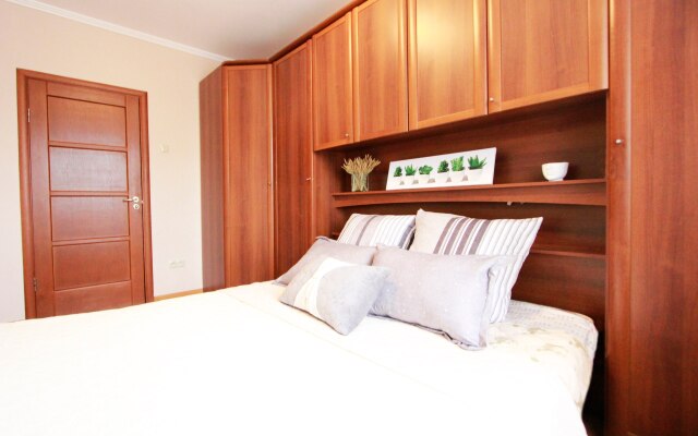 Perovskaya 2/2 Apartments