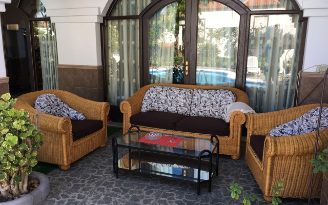 Villa Golf Las Americas Guesthouse