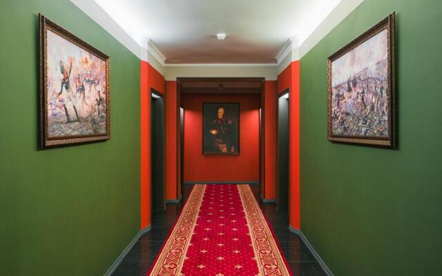 Kutuzov Hotel