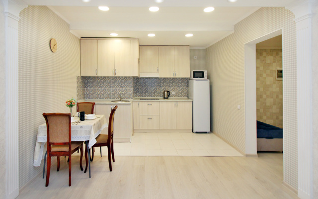 RB 328 Apartments