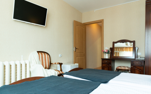 Schipok Hotel