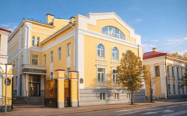 Апарт-отель Karl House