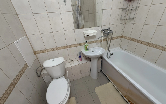 Na Tsiolkovskogo 57 Flat