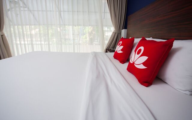 ZEN Rooms Silom Soi 17 Hotel