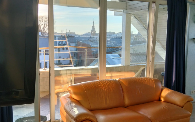 Апартаменты Ярославль, Революционная