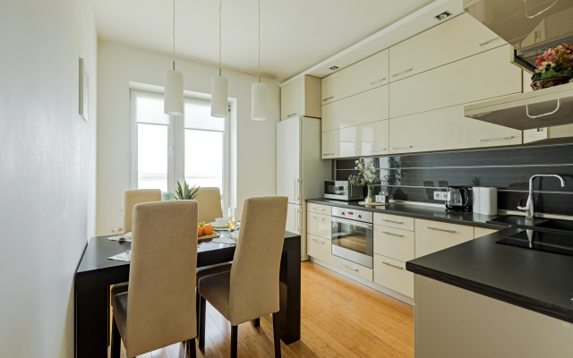 Lux Ryadom s Natsionalnoy Bibliotekoy i Dana Mall Apartments