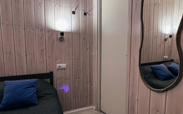 Частный дом  Belov House  с панорамным остеклением у леса