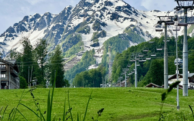 Апартаменты №4 "Полулюкс"