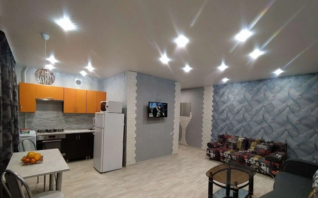 Апартаменты на Базстроевской, 22