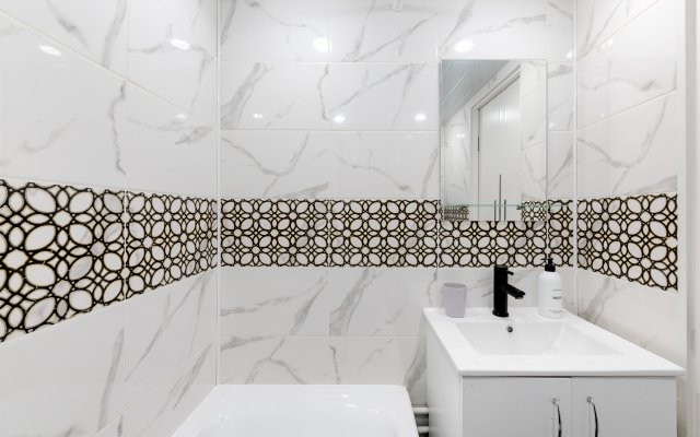 Dvukhurovnevye Apartamenty Na Bumazhnaya Dom 20 Apartments