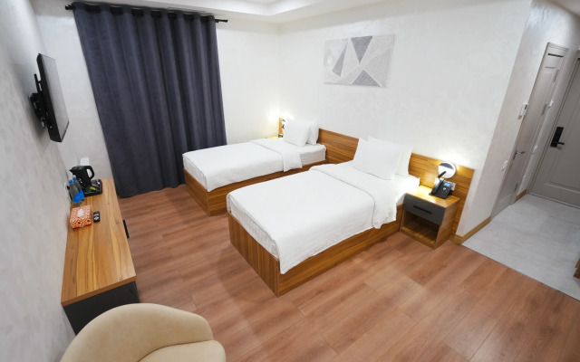 Avant Hotel Tashkent Pool&Spa