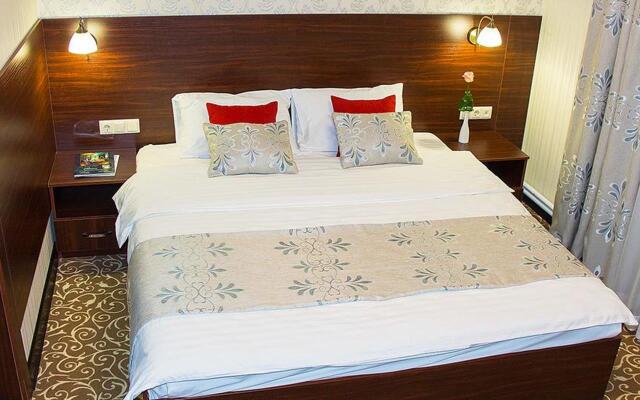 Silk Way Inn