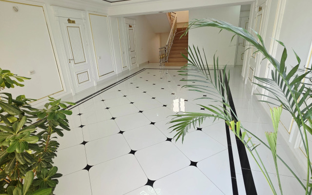 Samarkand Imron Hotel