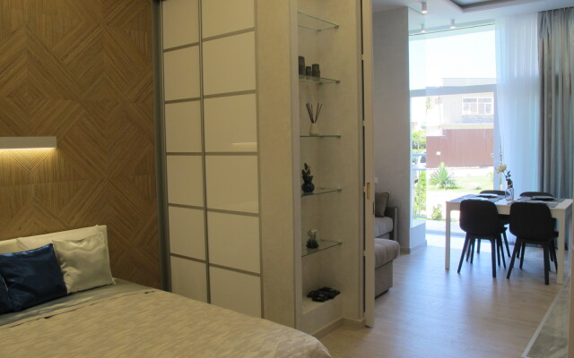 Na Bulvare Nadezhd 4/3 Apartments